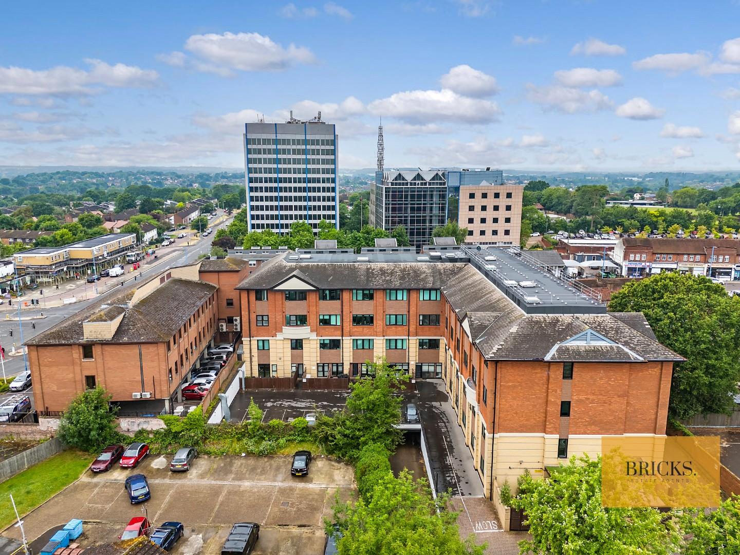 0VXq0gGjBUKmnAe_xUa7Sg